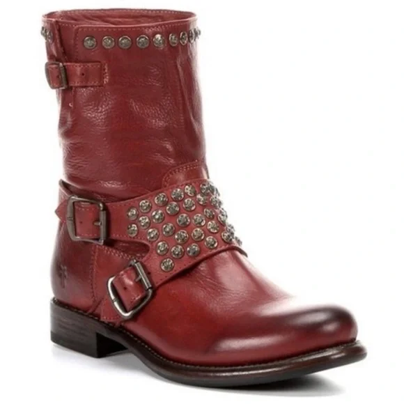 Frye Jenna Studded boots Distressed red leather Size 11B
EUC - Picture 2 of 9
